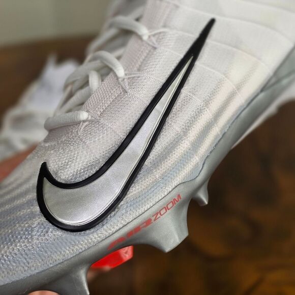 Nike Vapor Elite 1 Football Cleats White Metallic Silver Men’s Size 9 FB3288-100 - Picture 13 of 15